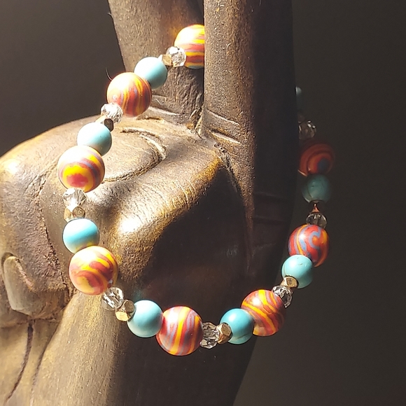 Handmade crystal bracelet. - Picture 3 of 4